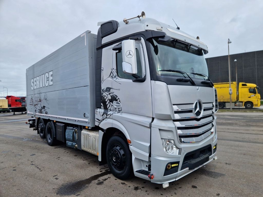 Mercedes-Benz Actros 2545 DinkelMagnus Kran/Kompressor/Service - Camión caja cerrada, Camión grúa: foto 3 Mercedes-Benz Actros 2545 DinkelMagnus Kran/Kompressor/Service - Camión caja cerrada, Camión grúa: foto 3