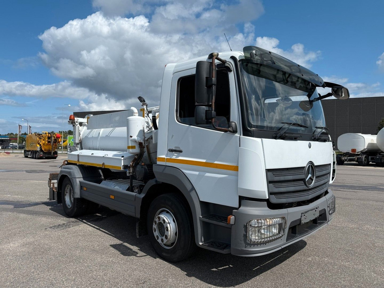 Mercedes-Benz Atego 1323 RHD Euro 6 Hvidtved Larsen Cityflex - Limpieza de alcantarillado: foto 1 Mercedes-Benz Atego 1323 RHD Euro 6 Hvidtved Larsen Cityflex - Limpieza de alcantarillado: foto 1