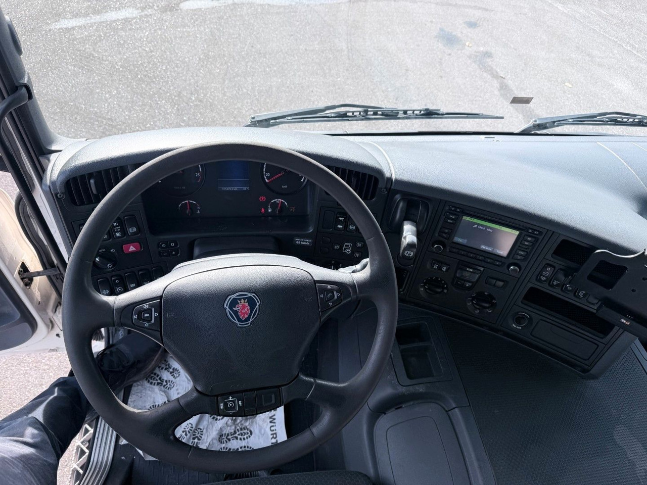 Scania P320 6x2*4 Carrier Supra 1250 Mt 9.80 m Kühl - Camión frigorífico: foto 5 Scania P320 6x2*4 Carrier Supra 1250 Mt 9.80 m Kühl - Camión frigorífico: foto 5