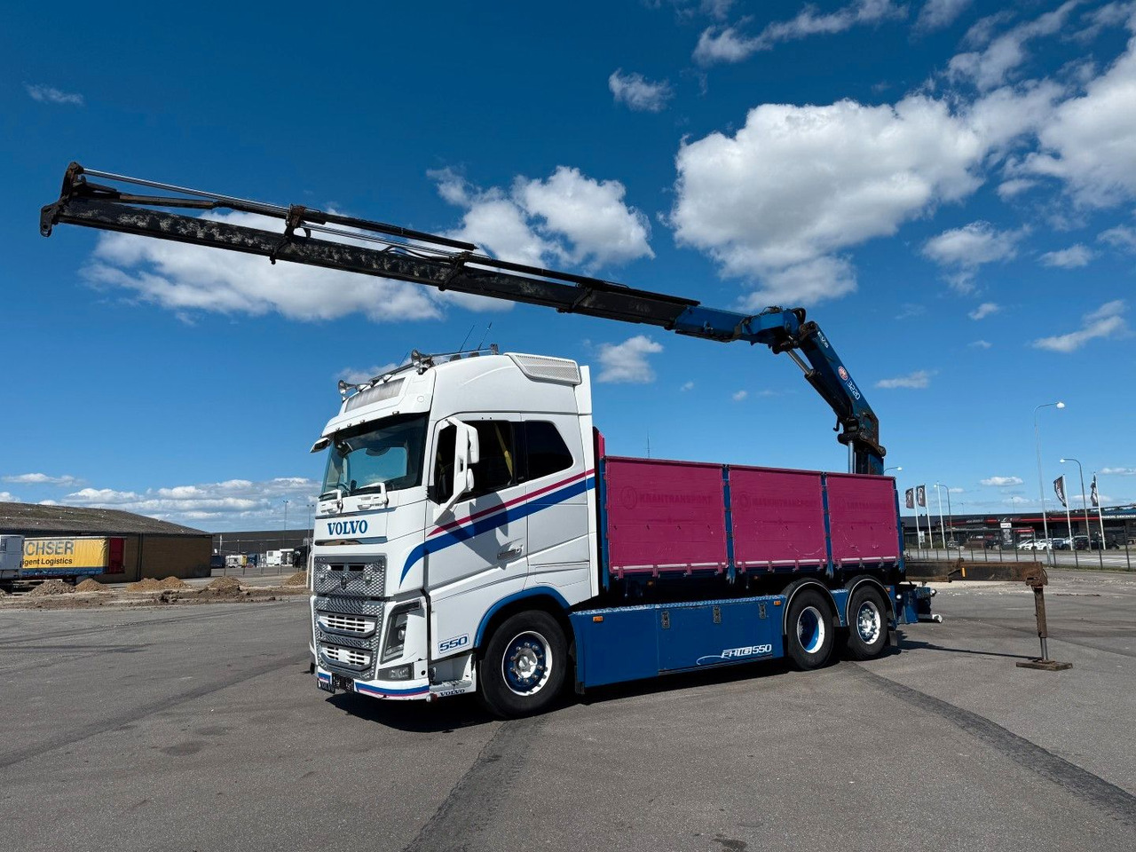 Volvo FH 16.550 6x2*4 / Crane HMF 3220K4 Euro 6 - Camión grúa: foto 1 Volvo FH 16.550 6x2*4 / Crane HMF 3220K4 Euro 6 - Camión grúa: foto 1