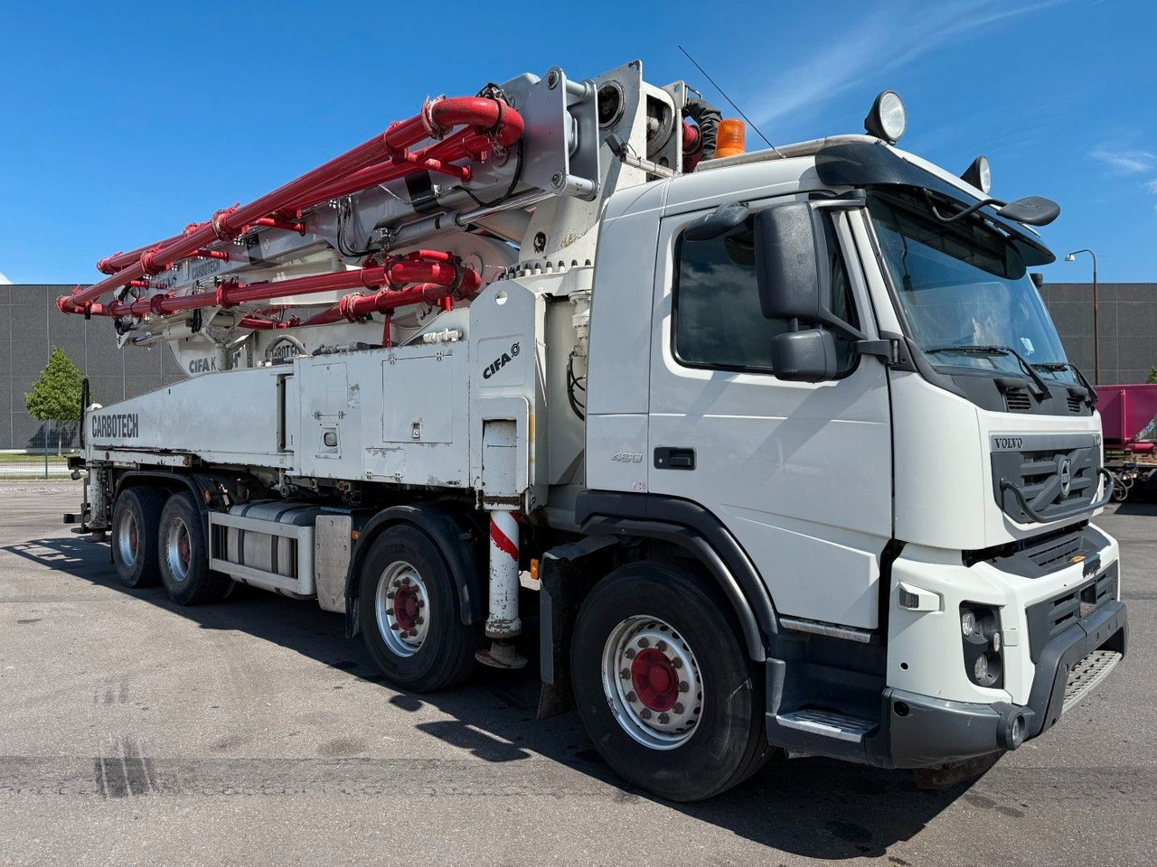 Volvo FMX460 8x4 CIFA K45H Concrete pump Euro 5 - Camión bomba de hormigón: foto 2 Volvo FMX460 8x4 CIFA K45H Concrete pump Euro 5 - Camión bomba de hormigón: foto 2