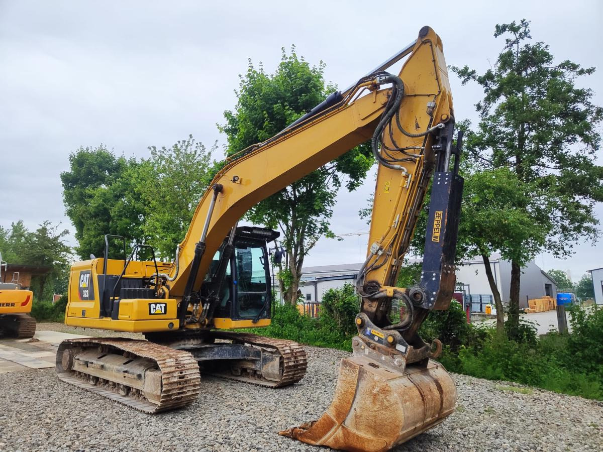Caterpillar 323 (07B) - Excavadora de cadenas: foto 4 Caterpillar 323 (07B) - Excavadora de cadenas: foto 4