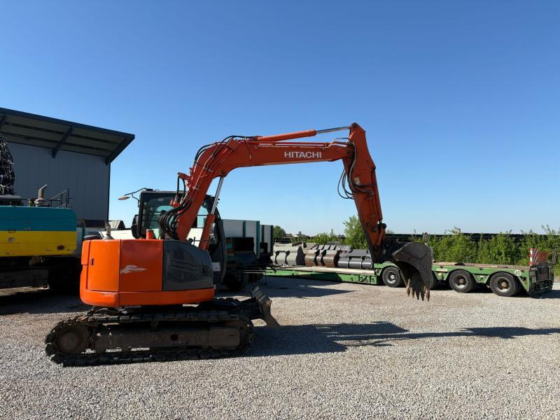 Hitachi ZX85US-3 - Miniexcavadora: foto 2 Hitachi ZX85US-3 - Miniexcavadora: foto 2