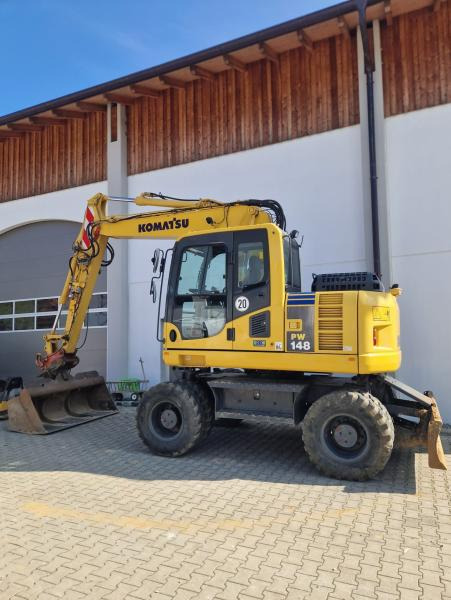 Komatsu PW148-8 - Excavadora de ruedas: foto 1 Komatsu PW148-8 - Excavadora de ruedas: foto 1