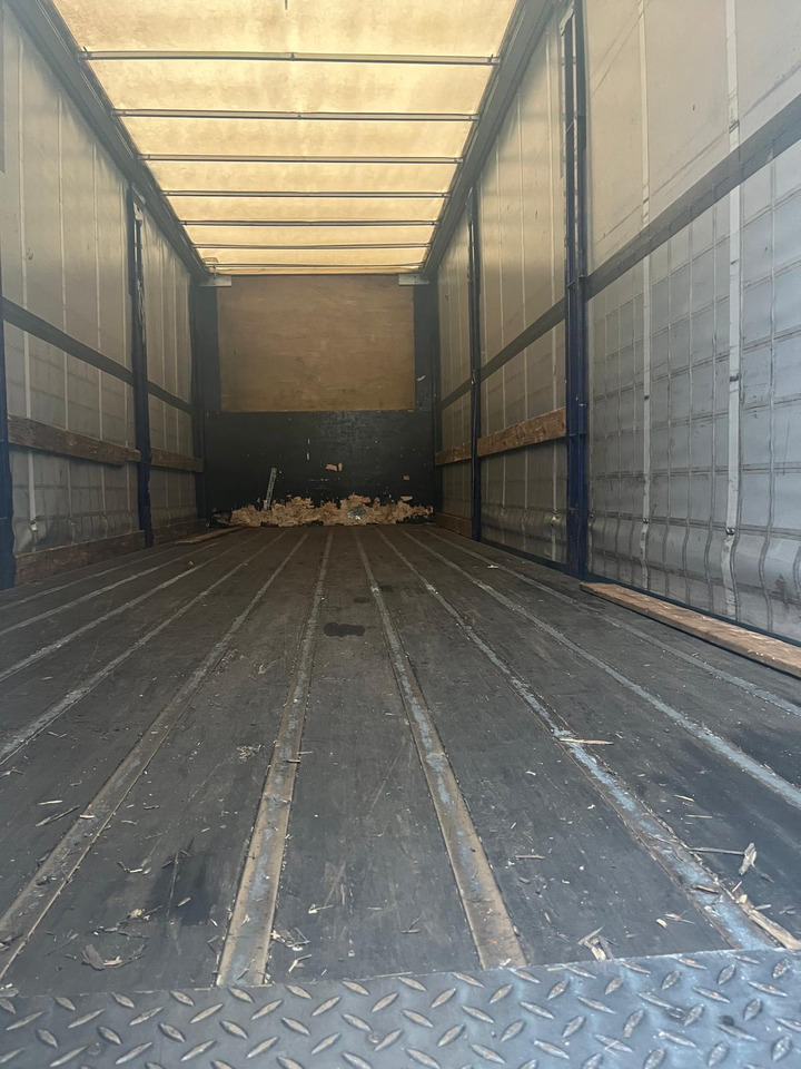 DAF CF 310 - Camión caja cerrada: foto 5 DAF CF 310 - Camión caja cerrada: foto 5