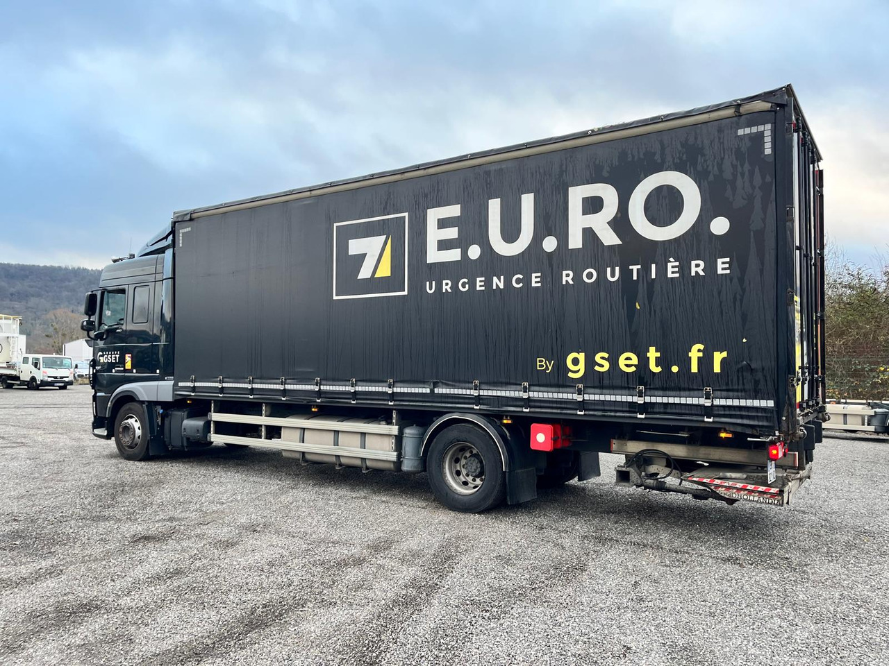 DAF FA45 - Camión lona: foto 4 DAF FA45 - Camión lona: foto 4