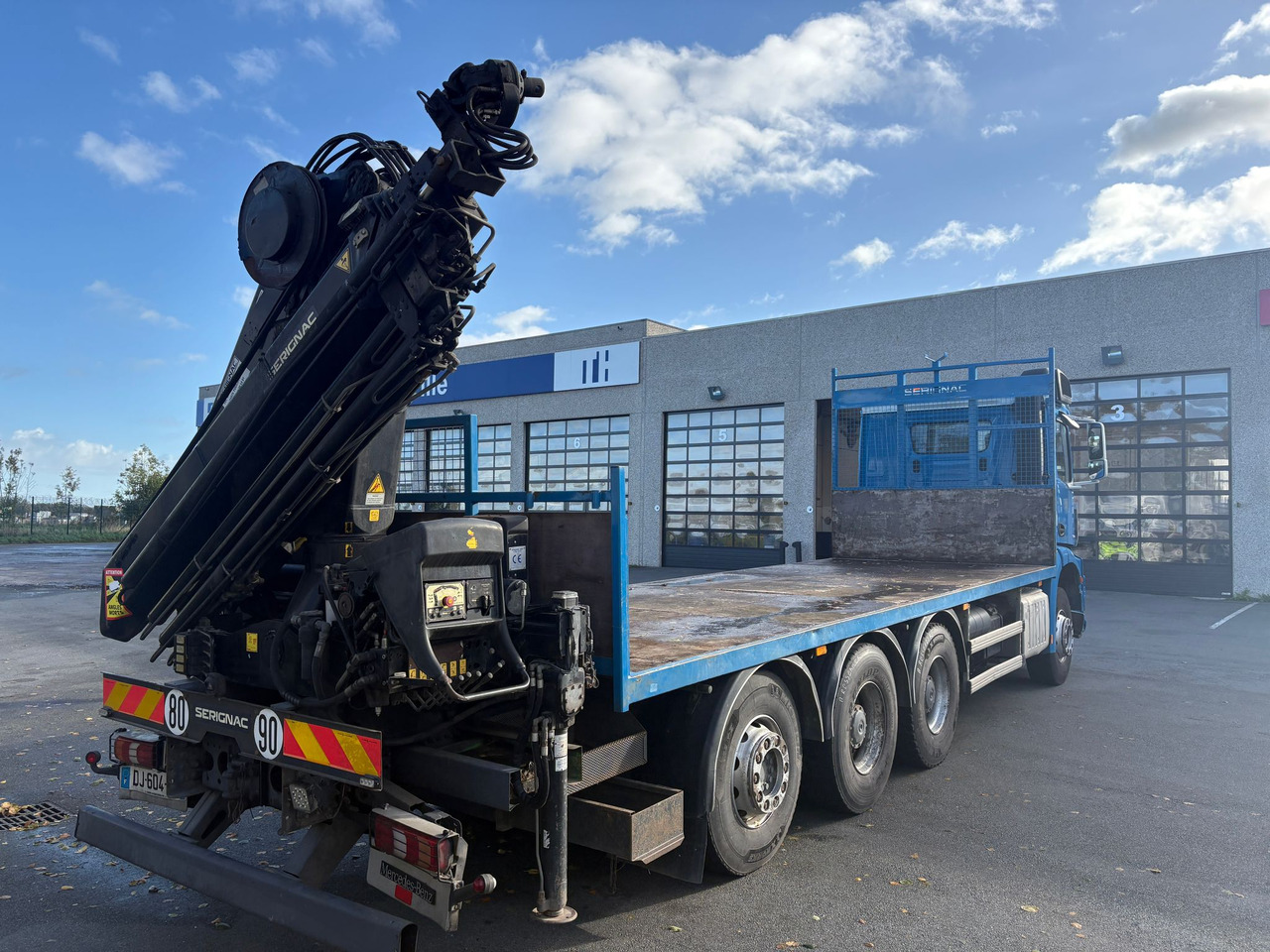 Mercedes Arocs 3240 - Camión caja abierta: foto 3 Mercedes Arocs 3240 - Camión caja abierta: foto 3