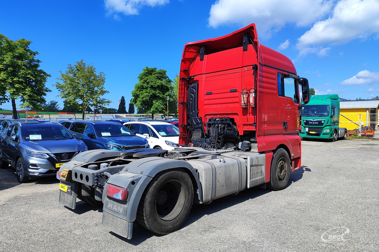 MAN TGX 18.460 - Cabeza tractora: foto 2 MAN TGX 18.460 - Cabeza tractora: foto 2