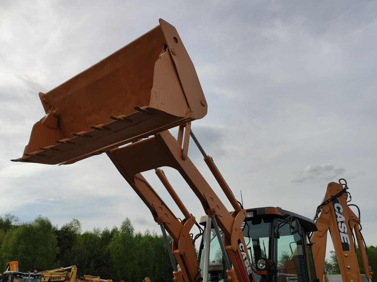 Case 695SR2-4PS - Retroexcavadora: foto 4 Case 695SR2-4PS - Retroexcavadora: foto 4