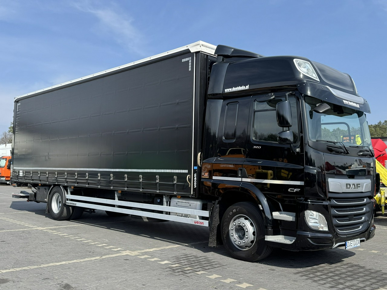 DAF CF 320 E6 Winda Firana Tył Drzwi Dach Zsuwany Długi 9.40m - Camión lona: foto 1 DAF CF 320 E6 Winda Firana Tył Drzwi Dach Zsuwany Długi 9.40m - Camión lona: foto 1