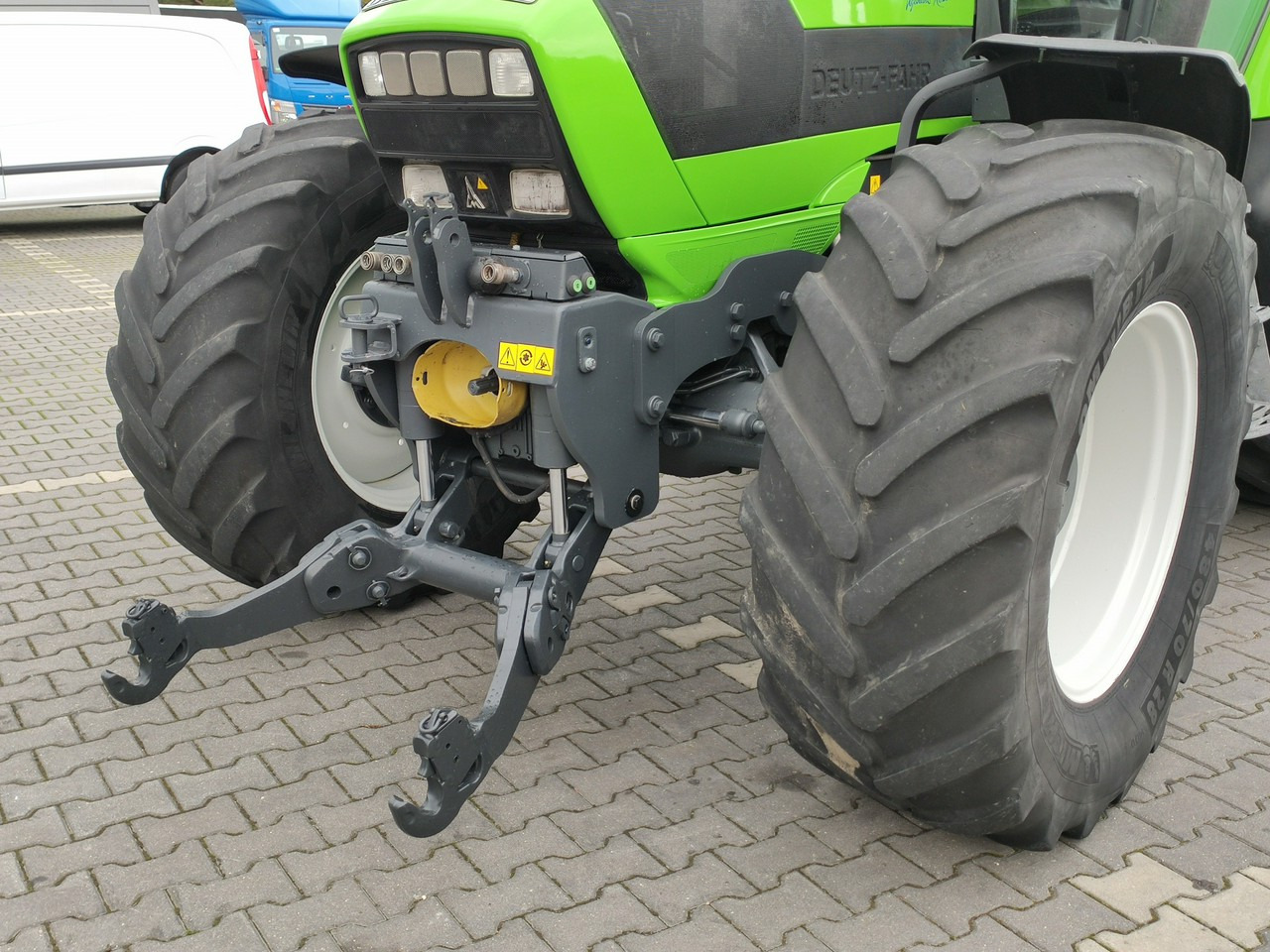 Deutz Fahr Agrotron M620 4x4 Przedni Tuz Wałek W.O.M Wyjścia do Przyczepy - Tractor: foto 4 Deutz Fahr Agrotron M620 4x4 Przedni Tuz Wałek W.O.M Wyjścia do Przyczepy - Tractor: foto 4