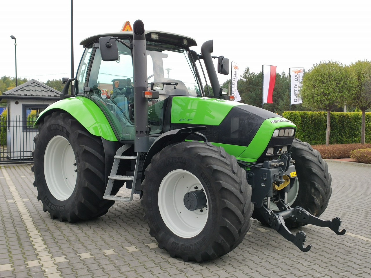 Deutz Fahr Agrotron M620 4x4 Przedni Tuz Wałek W.O.M Wyjścia do Przyczepy - Tractor: foto 2 Deutz Fahr Agrotron M620 4x4 Przedni Tuz Wałek W.O.M Wyjścia do Przyczepy - Tractor: foto 2