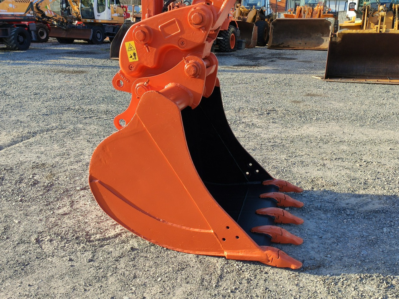 Hitachi ZX140 Koparka Kołowa - Excavadora de ruedas: foto 5 Hitachi ZX140 Koparka Kołowa - Excavadora de ruedas: foto 5