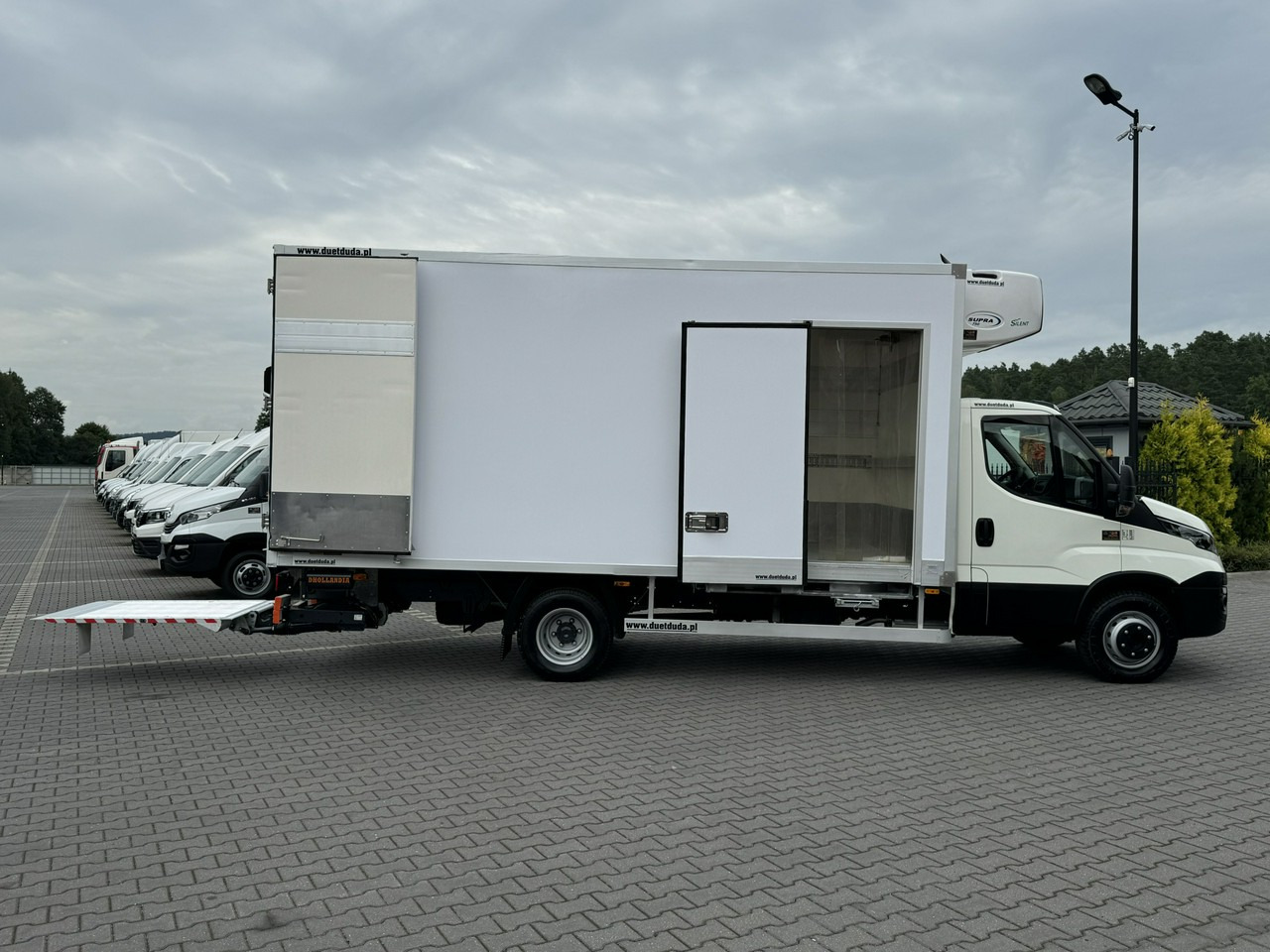 Furgoneta frigorifica Iveco Daily 70C17 Mroźnia Agregat Carrier Supra 750 10-Palet + Winda: foto 7