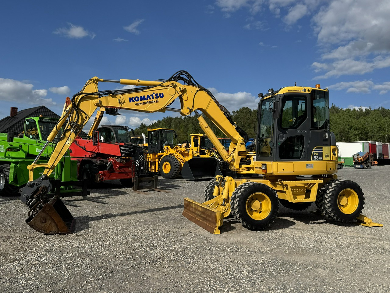 Excavadora de ruedas Komatsu PW 98 MR 8 Pług + Podpory 10ton Szybkozłącze: foto 10