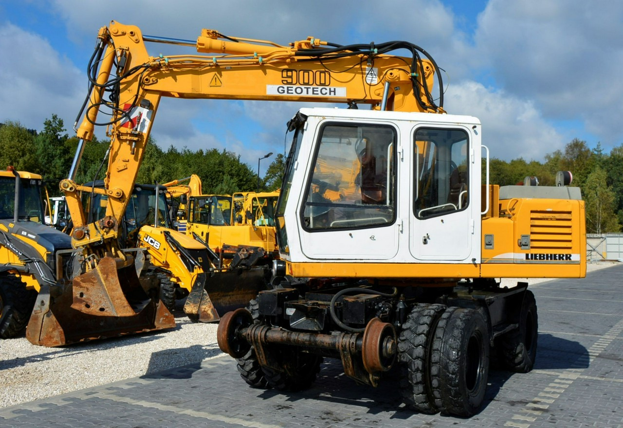 Liebherr A 900 ZW Litronic Koparka + Kolej - Excavadora de ruedas: foto 3 Liebherr A 900 ZW Litronic Koparka + Kolej - Excavadora de ruedas: foto 3