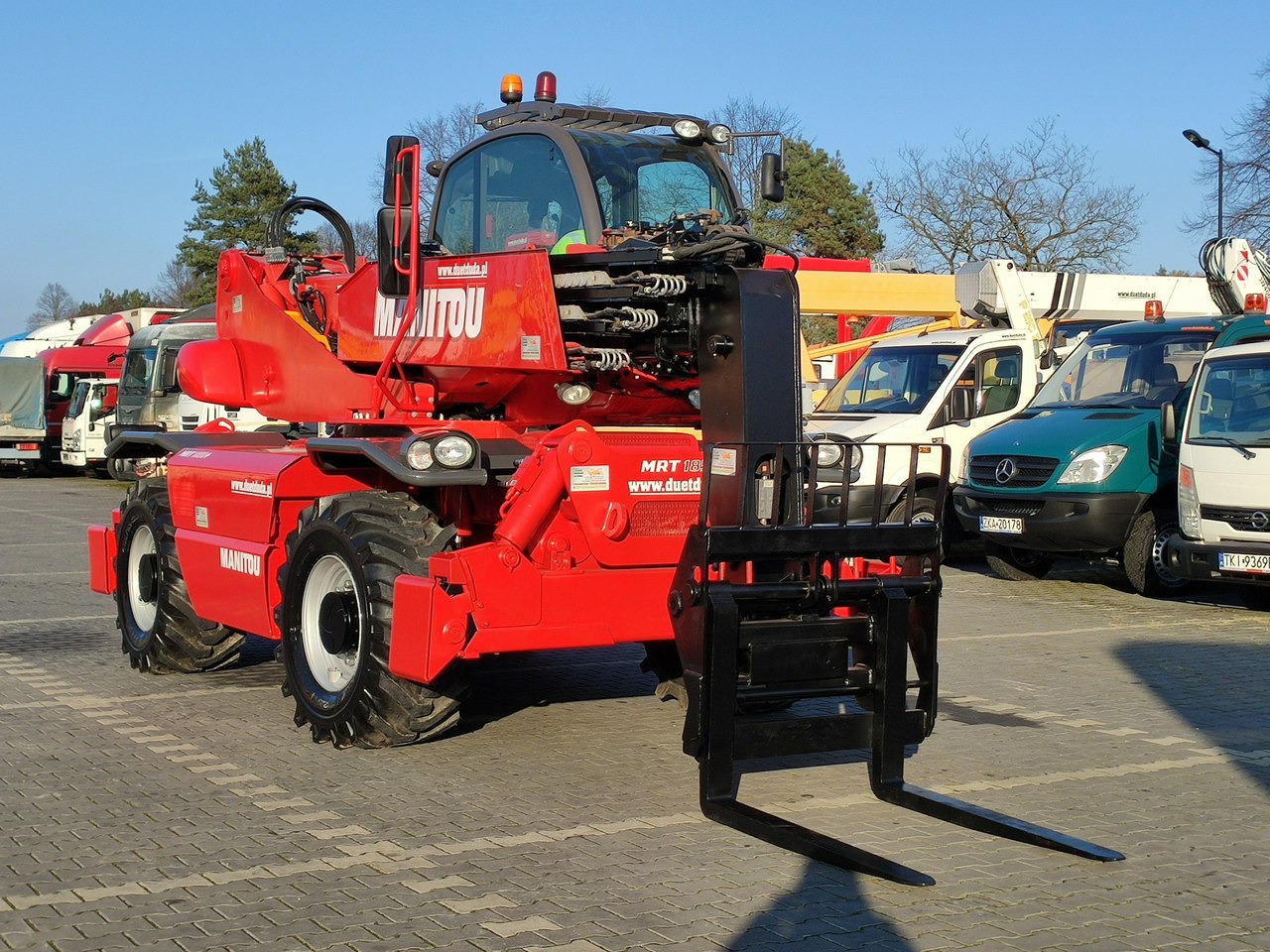 Manipulador telescópico Manitou MRT1850 ROTO Teleskopowa Obrotowa 2150,2140,2540: foto 14 Manipulador telescópico Manitou MRT1850 ROTO Teleskopowa Obrotowa 2150,2140,2540: foto 14
