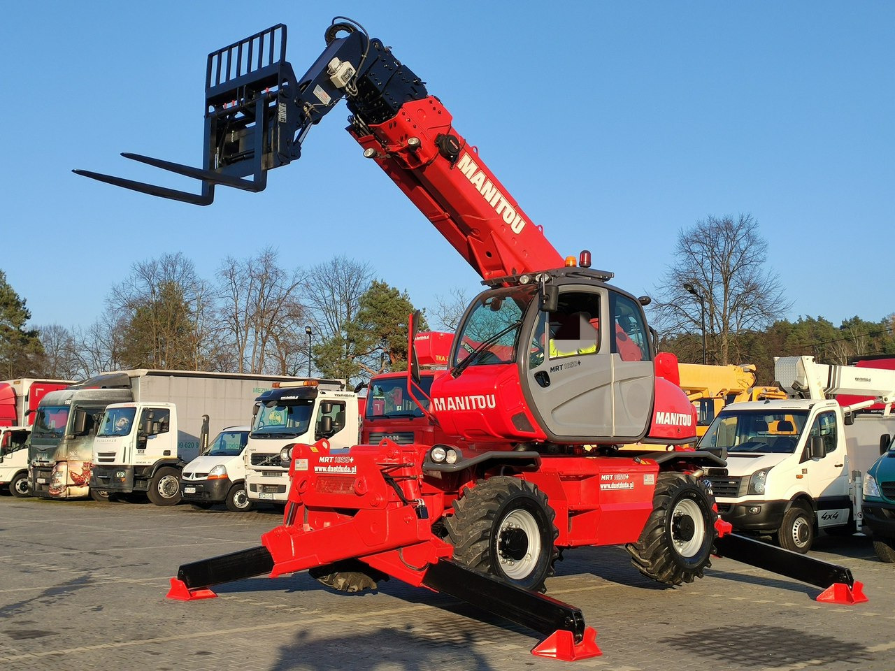 Manipulador telescópico Manitou MRT1850 ROTO Teleskopowa Obrotowa 2150,2140,2540: foto 6 Manipulador telescópico Manitou MRT1850 ROTO Teleskopowa Obrotowa 2150,2140,2540: foto 6