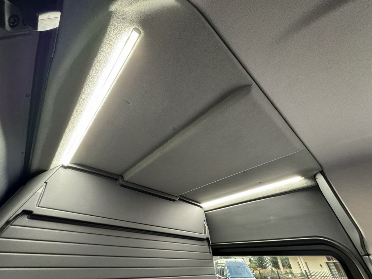 Furgón Mercedes Sprinter: foto 47