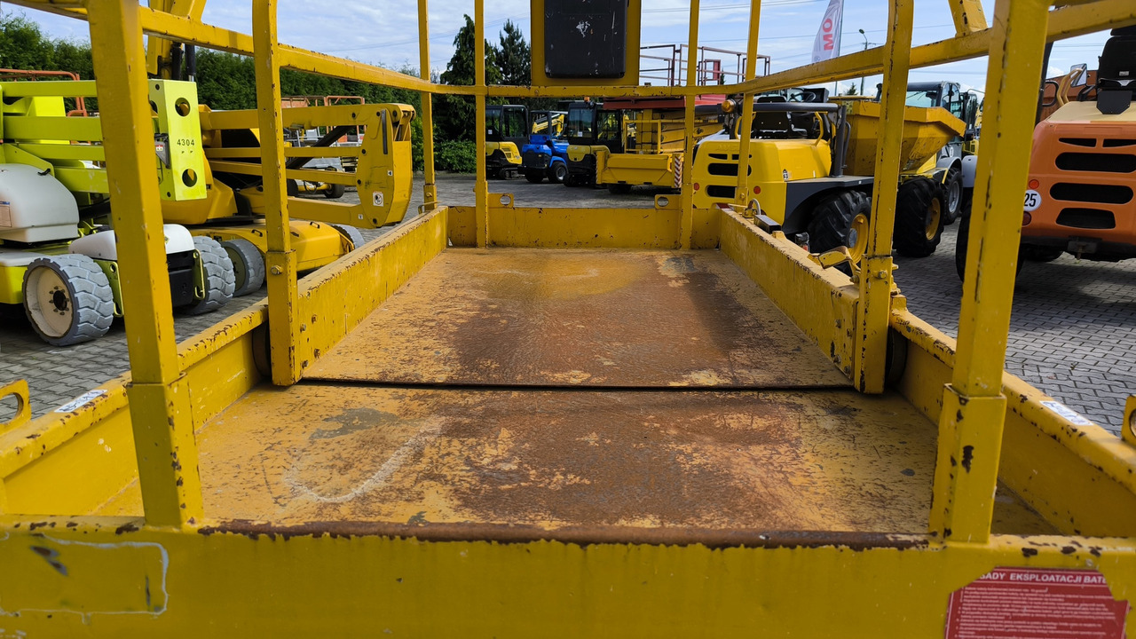 Plataforma de tijeras HULOTTE Compact 12: foto 14