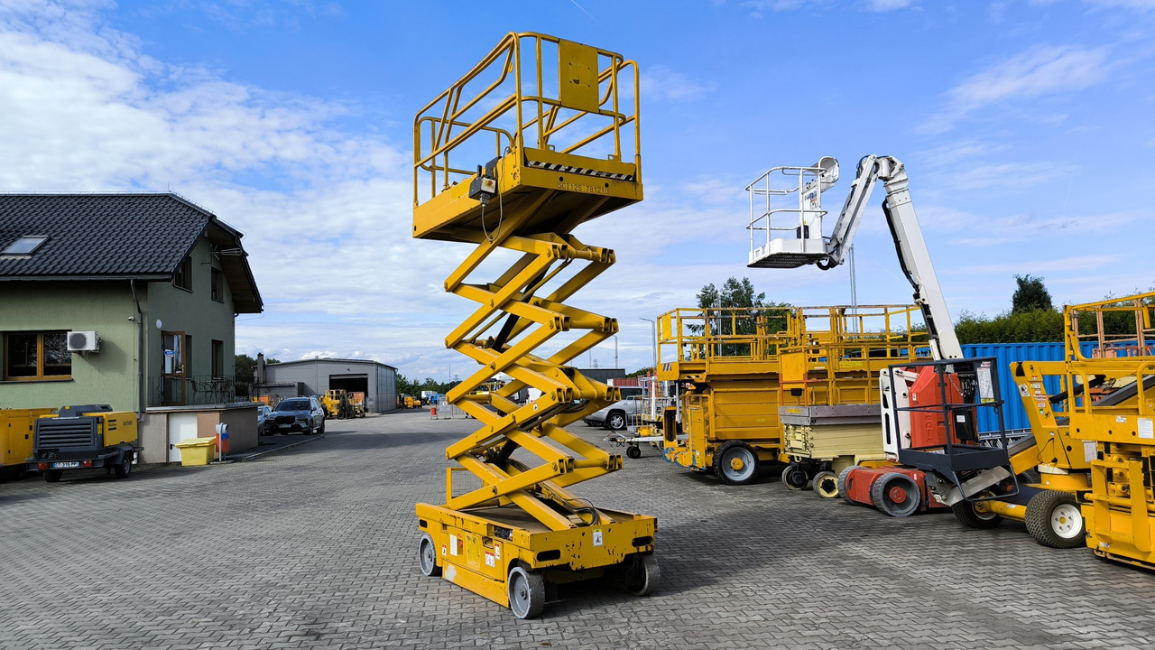 Plataforma de tijeras HULOTTE Compact 12: foto 11