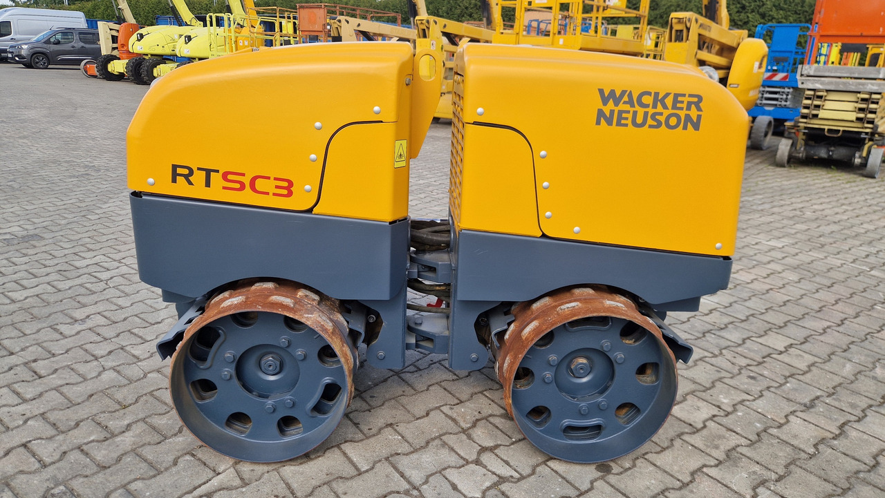 WACKER NEUSON RT SC 3 - Mini compactadora: foto 4 WACKER NEUSON RT SC 3 - Mini compactadora: foto 4