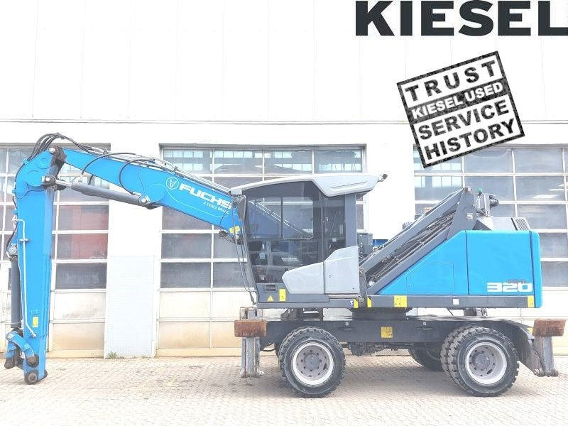 Fuchs MHL 320 F - Manipulador de materiales: foto 1 Fuchs MHL 320 F - Manipulador de materiales: foto 1