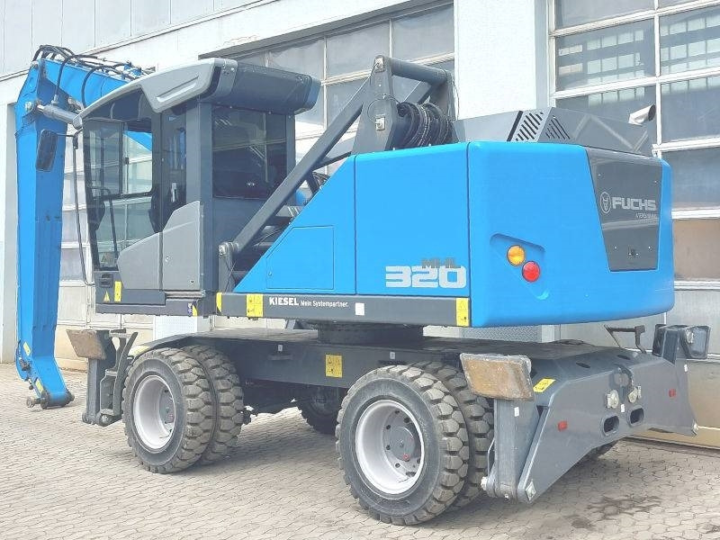 Fuchs MHL 320 F - Manipulador de materiales: foto 3 Fuchs MHL 320 F - Manipulador de materiales: foto 3