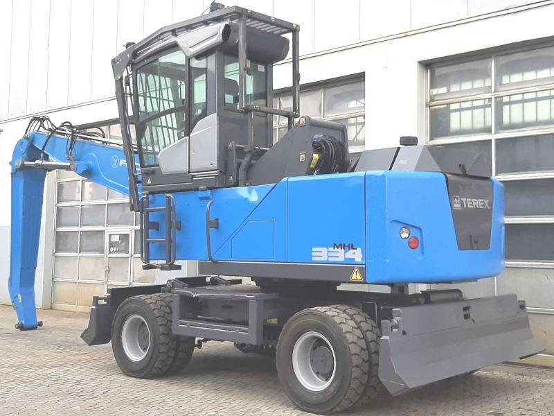 Fuchs MHL 334 F - Manipulador de materiales: foto 3 Fuchs MHL 334 F - Manipulador de materiales: foto 3