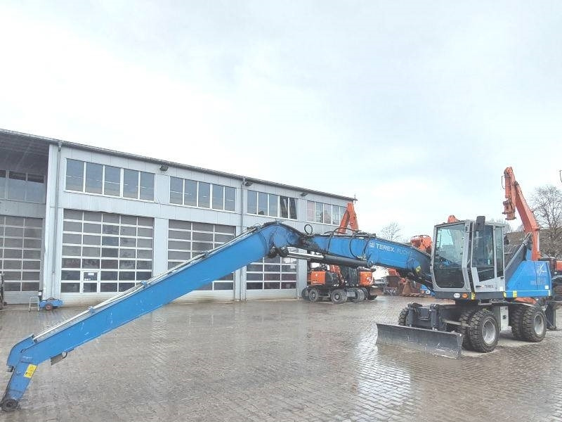 Fuchs MHL 820 D Elektro - Manipulador de materiales: foto 2 Fuchs MHL 820 D Elektro - Manipulador de materiales: foto 2