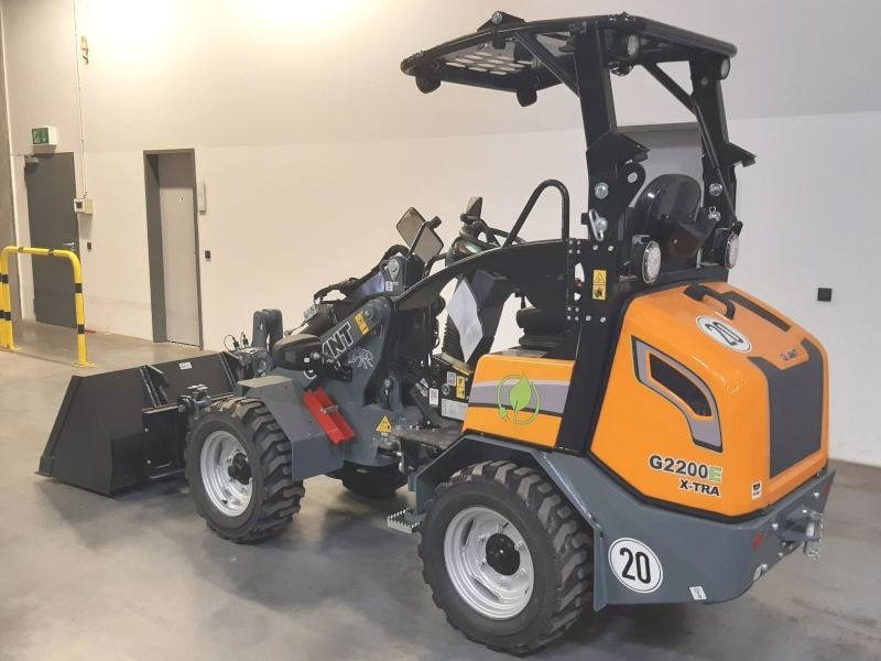 Giant G 2700 E X-Tra Elektro / electric - Minicargadora: foto 3 Giant G 2700 E X-Tra Elektro / electric - Minicargadora: foto 3
