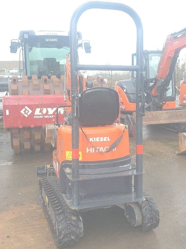 Hitachi ZX 10 U-6 - Miniexcavadora: foto 3 Hitachi ZX 10 U-6 - Miniexcavadora: foto 3