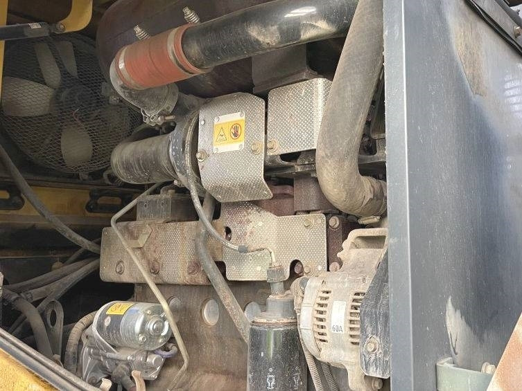 Komatsu WA 200 PT-5 - Cargadora de ruedas: foto 5 Komatsu WA 200 PT-5 - Cargadora de ruedas: foto 5