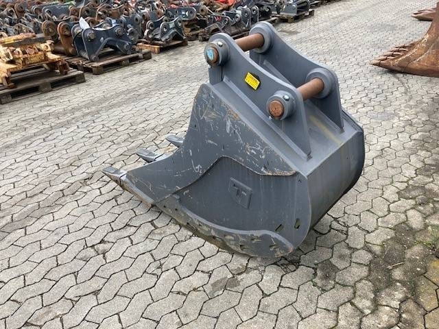 Triga 700mm - Cazo para excavadora: foto 1 Triga 700mm - Cazo para excavadora: foto 1