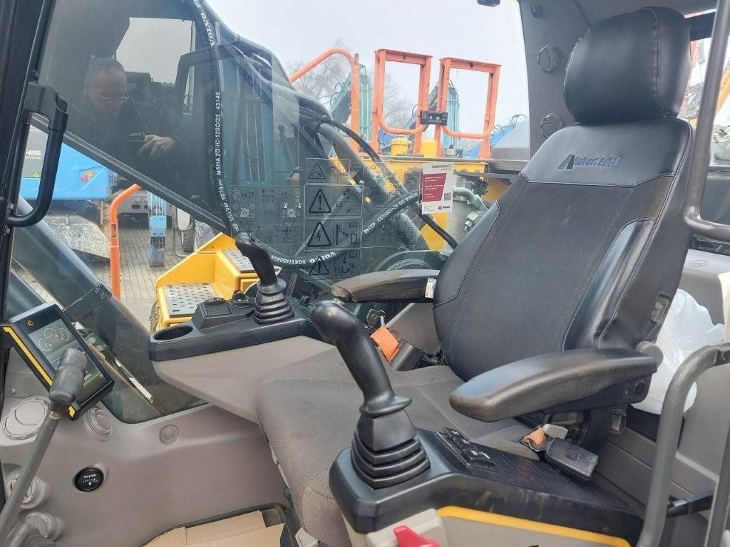 Leasing de Volvo EC 300 ENL  Volvo EC 300 ENL: foto 12