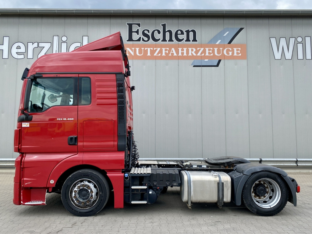 MAN TGX 18.460 4x2 LLS-U - Cabeza tractora: foto 2 MAN TGX 18.460 4x2 LLS-U - Cabeza tractora: foto 2