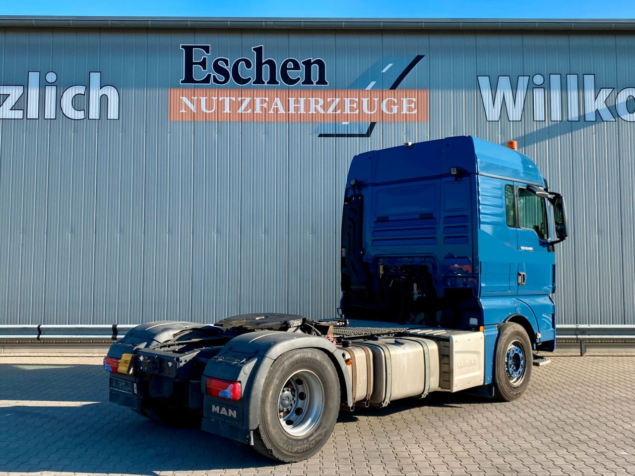 MAN TGX 18.480 BLS | XLX*2x Hydraulik*Intarder*Klima - Cabeza tractora: foto 3 MAN TGX 18.480 BLS | XLX*2x Hydraulik*Intarder*Klima - Cabeza tractora: foto 3