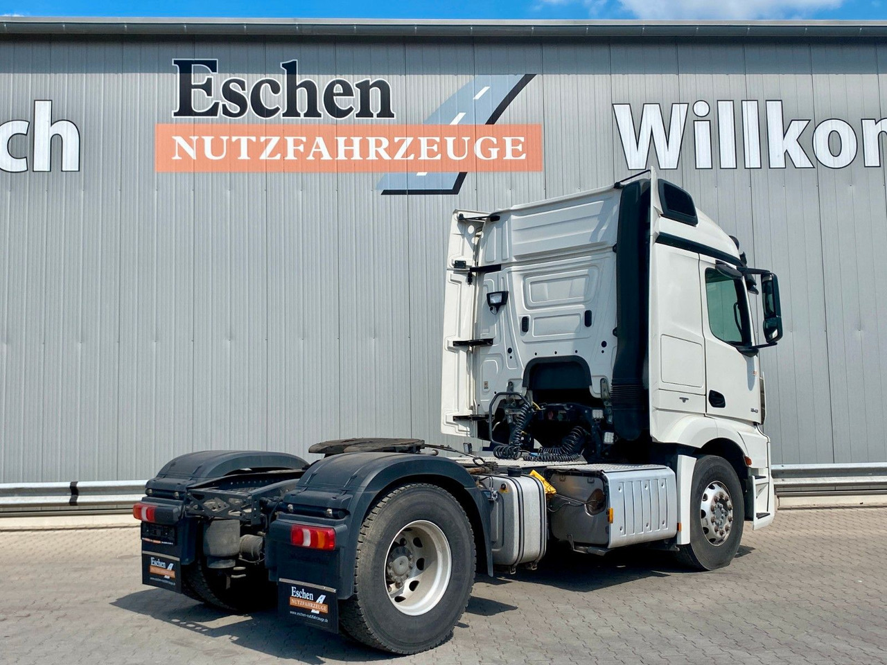 Mercedes-Benz 1843 LS Actros | Kipphydraulik*1.Hand*Alufelgen - Cabeza tractora: foto 5 Mercedes-Benz 1843 LS Actros | Kipphydraulik*1.Hand*Alufelgen - Cabeza tractora: foto 5