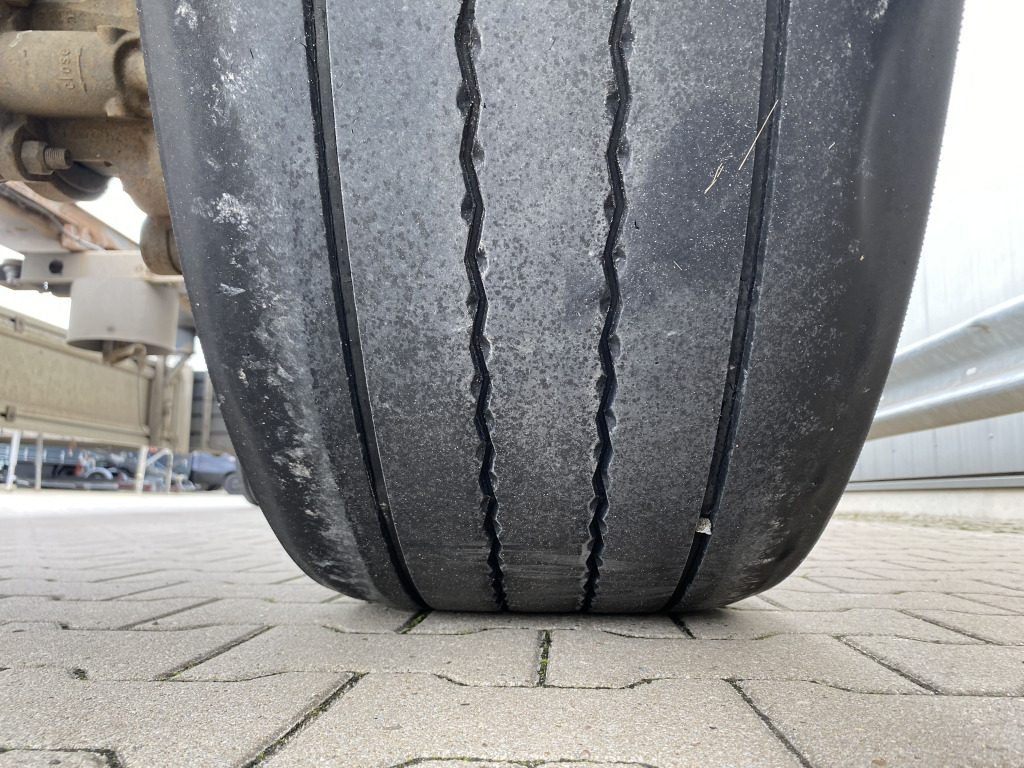 Remolque multilift/ Portacontenedores de cadenas Hüffermann HN-AV 001: foto 9 Remolque multilift/ Portacontenedores de cadenas Hüffermann HN-AV 001: foto 9