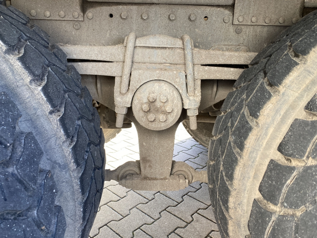 MAN TGS 32.360 8x4 / 9 m³ Stetter-Aufbau - Camión hormigonera: foto 2 MAN TGS 32.360 8x4 / 9 m³ Stetter-Aufbau - Camión hormigonera: foto 2