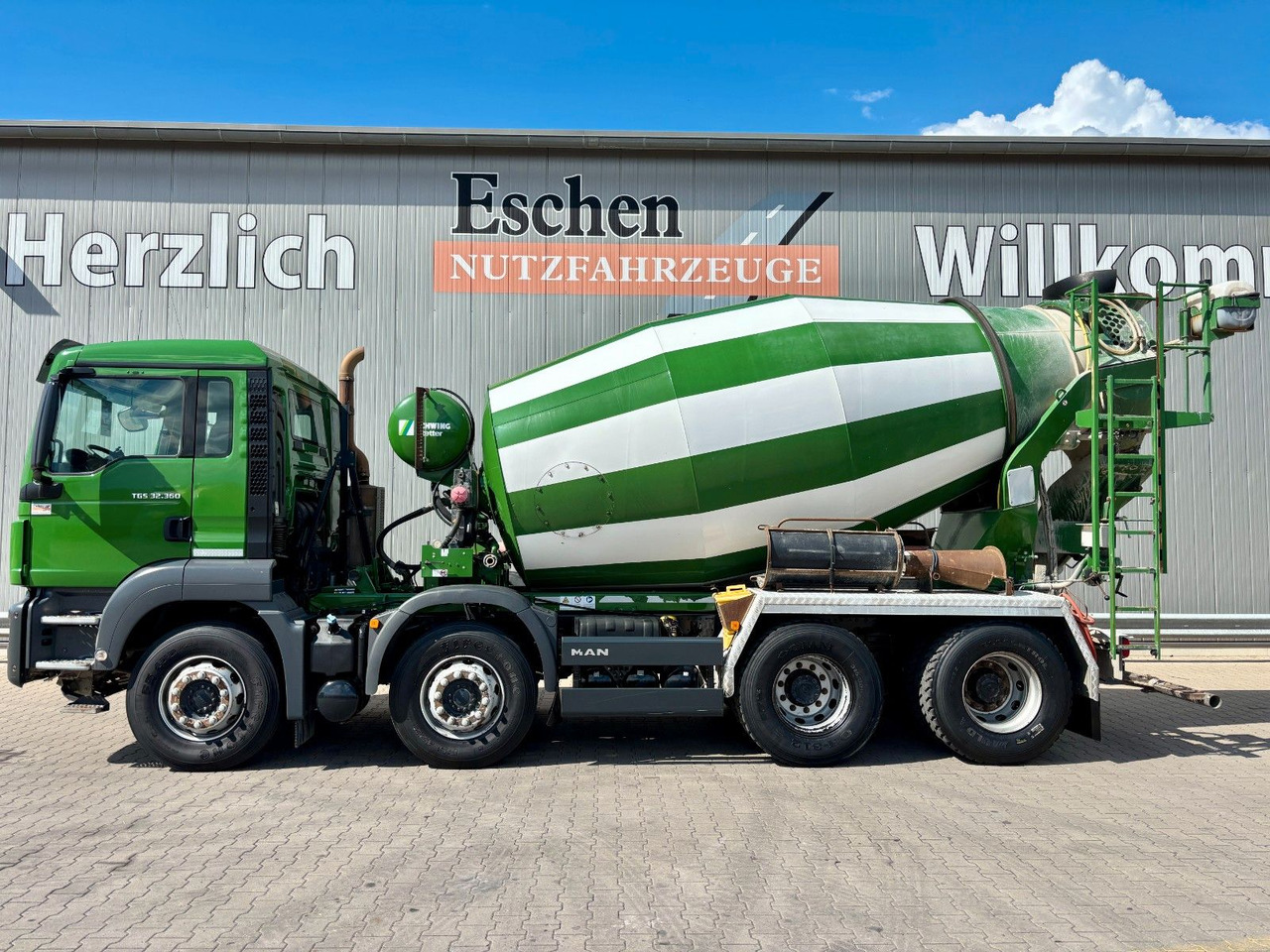 MAN TGS 32.360 8x4 BB | 9m³ Stetter*Automatik*Kamera - Camión hormigonera: foto 2 MAN TGS 32.360 8x4 BB | 9m³ Stetter*Automatik*Kamera - Camión hormigonera: foto 2