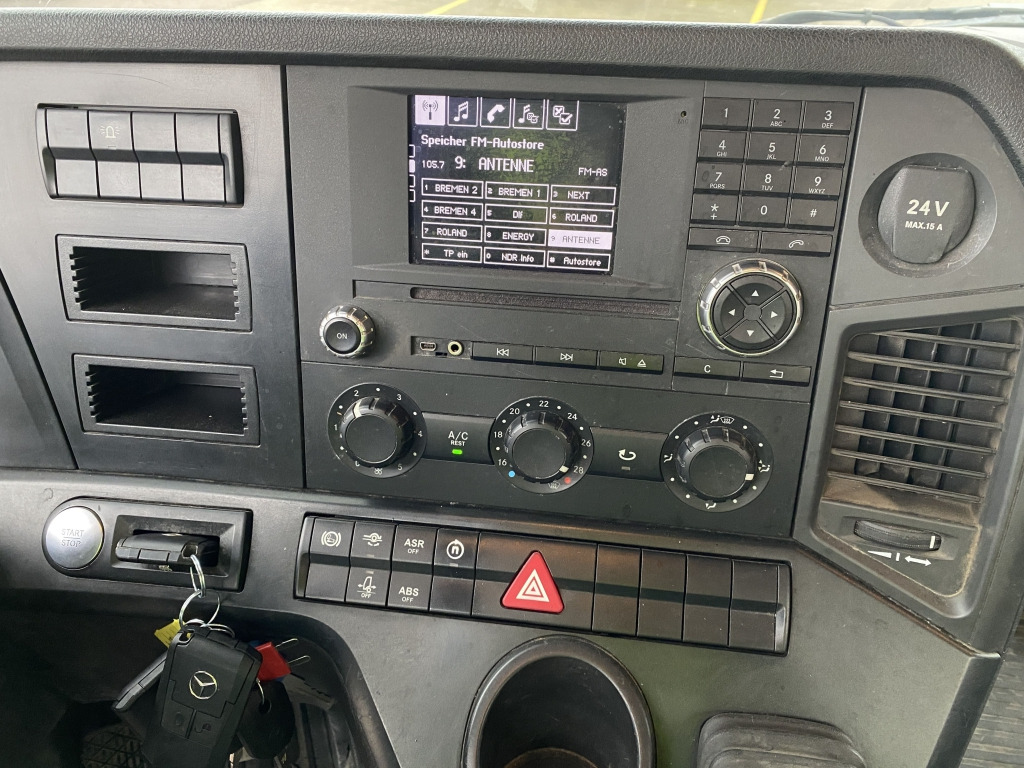 Mercedes-Benz 3540 8x4 Arocs / 9 m³ Intermix-Aufbau - Camión hormigonera: foto 3 Mercedes-Benz 3540 8x4 Arocs / 9 m³ Intermix-Aufbau - Camión hormigonera: foto 3