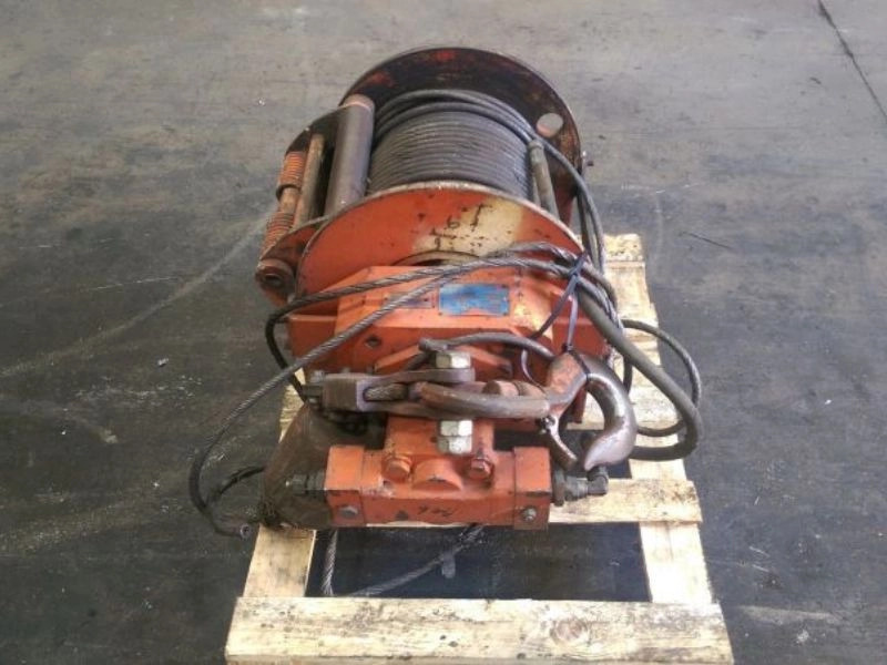 Cabrestante de elevación - Cabrestante, Maquinaria de construcción: foto 1 Cabrestante de elevación - Cabrestante, Maquinaria de construcción: foto 1