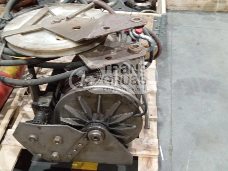 Cabrestante en aluminio para ambiente marino - Cabrestante: foto 1 Cabrestante en aluminio para ambiente marino - Cabrestante: foto 1