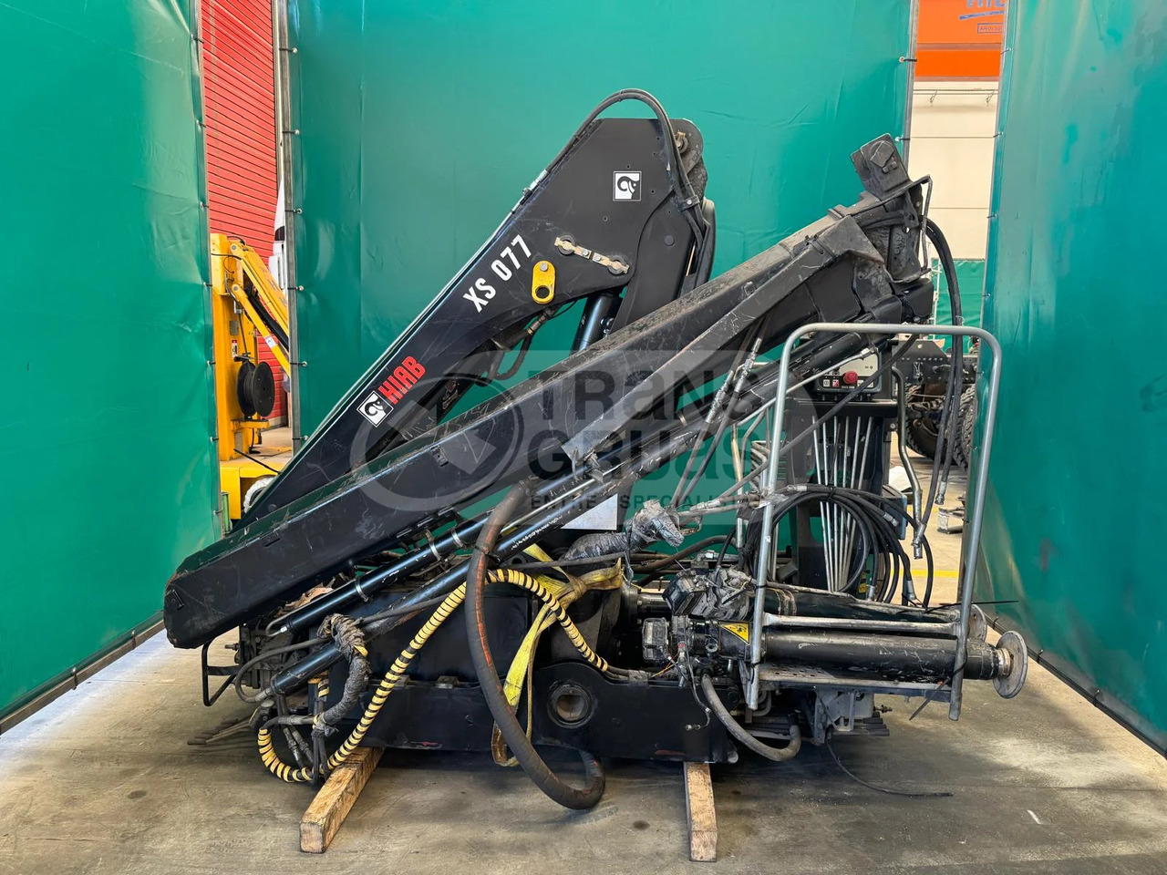 Grúa hidráulica Hiab B-2 Duo - Grúa para camión: foto 1 Grúa hidráulica Hiab B-2 Duo - Grúa para camión: foto 1