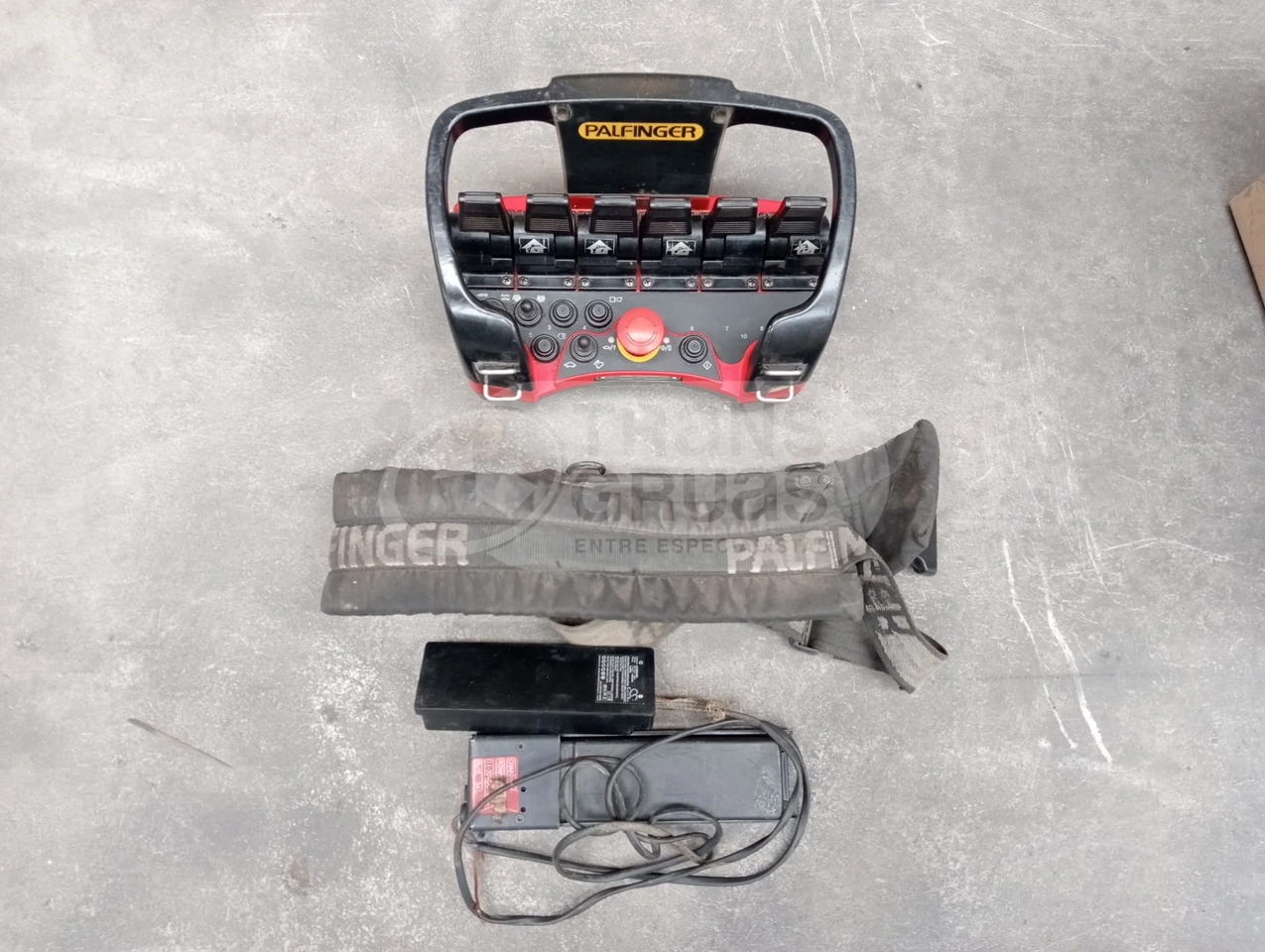 Grúa hidráulica Palfinger PK 23500 - Grúa para camión: foto 2 Grúa hidráulica Palfinger PK 23500 - Grúa para camión: foto 2