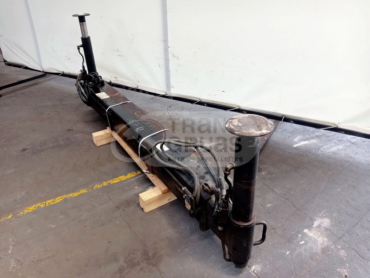 Estabilizador extensible manual a 4.400 mm - Implemento para Grúa: foto 3 Estabilizador extensible manual a 4.400 mm - Implemento para Grúa: foto 3