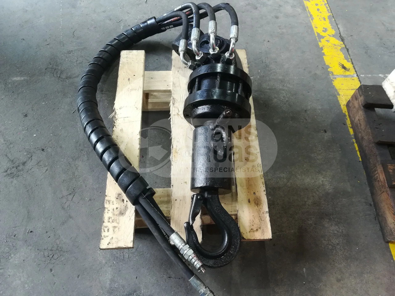 Rotator + gancho ocasión - Implemento: foto 3 Rotator + gancho ocasión - Implemento: foto 3