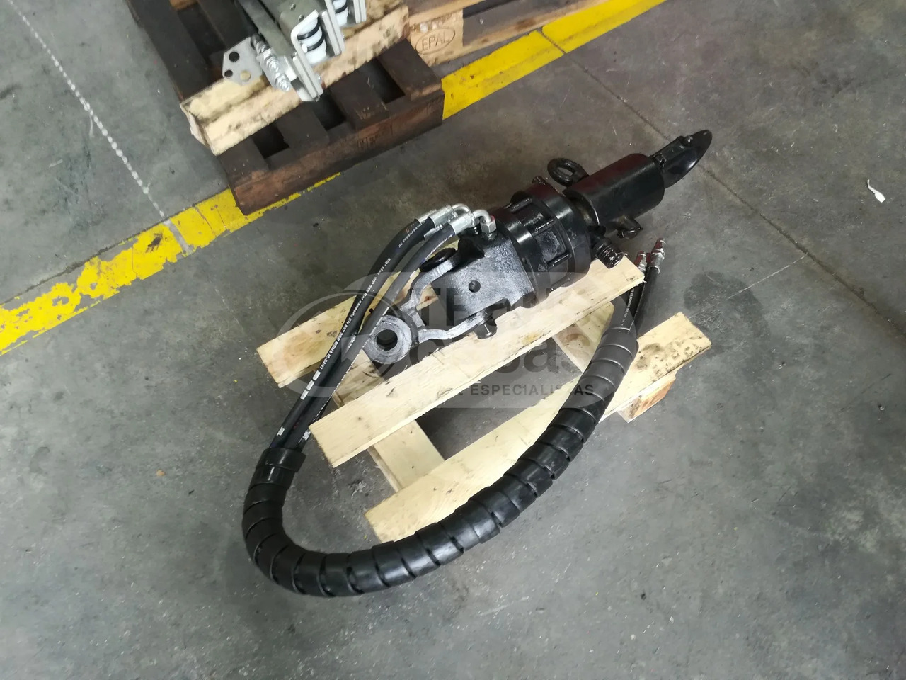 Rotator + gancho ocasión - Implemento: foto 1 Rotator + gancho ocasión - Implemento: foto 1