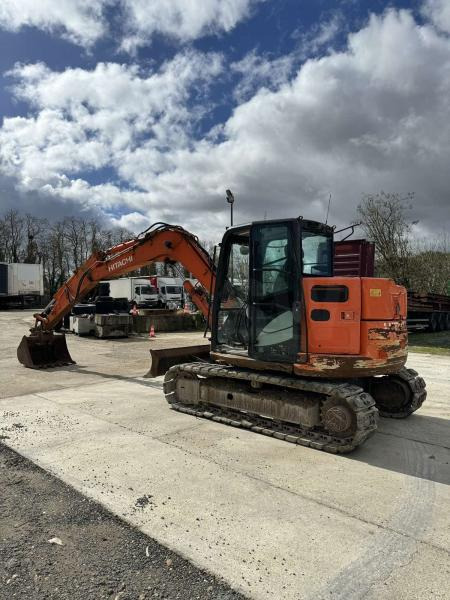 Hitachi ZX85USB-5A - Excavadora de cadenas: foto 4 Hitachi ZX85USB-5A - Excavadora de cadenas: foto 4